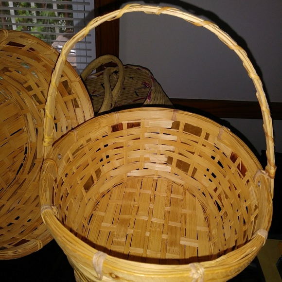 Baskets - Picture 5 of 8